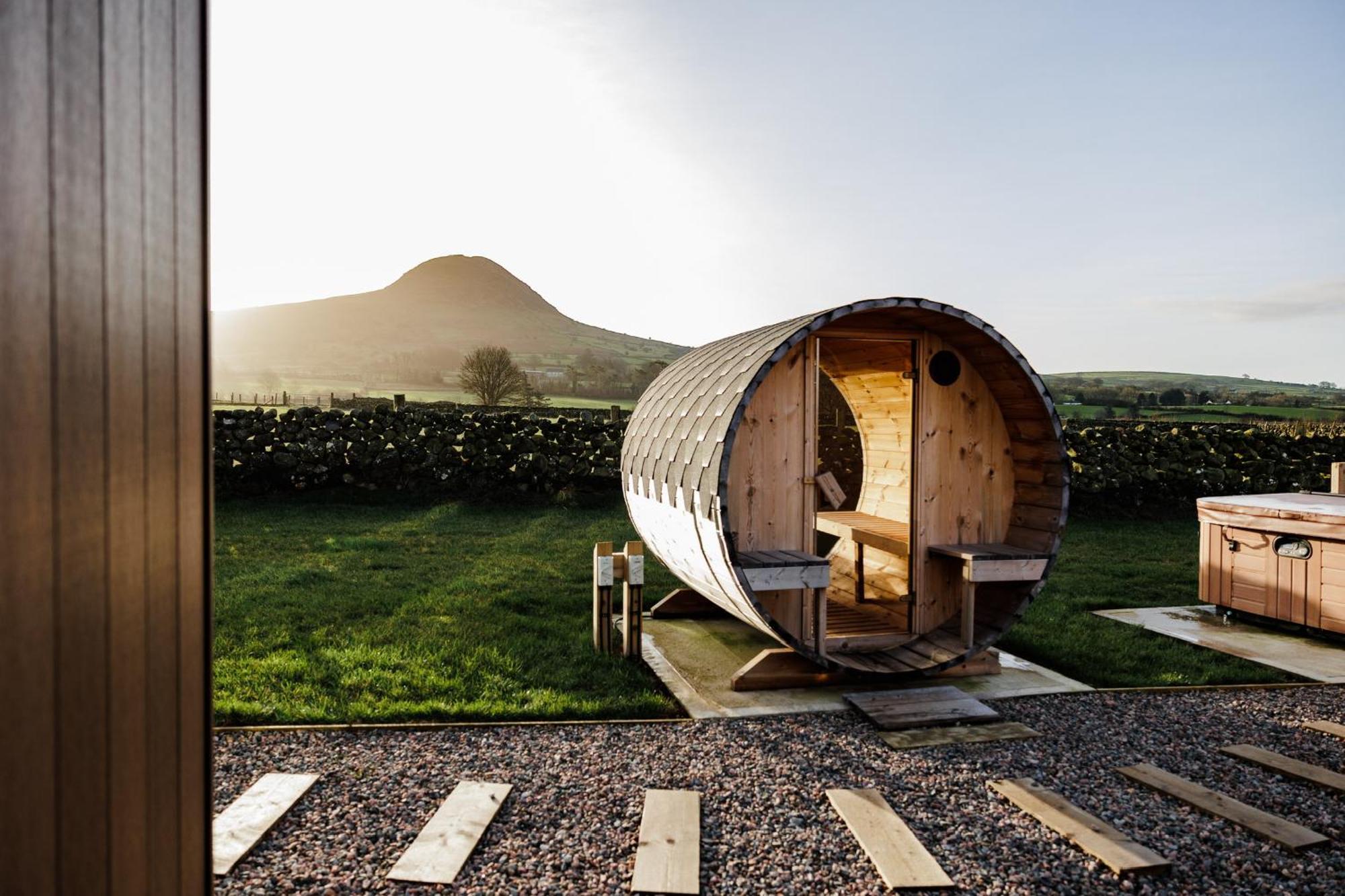Slemish Hideaway - Funky Pheasant Villa Broughshane Exterior foto